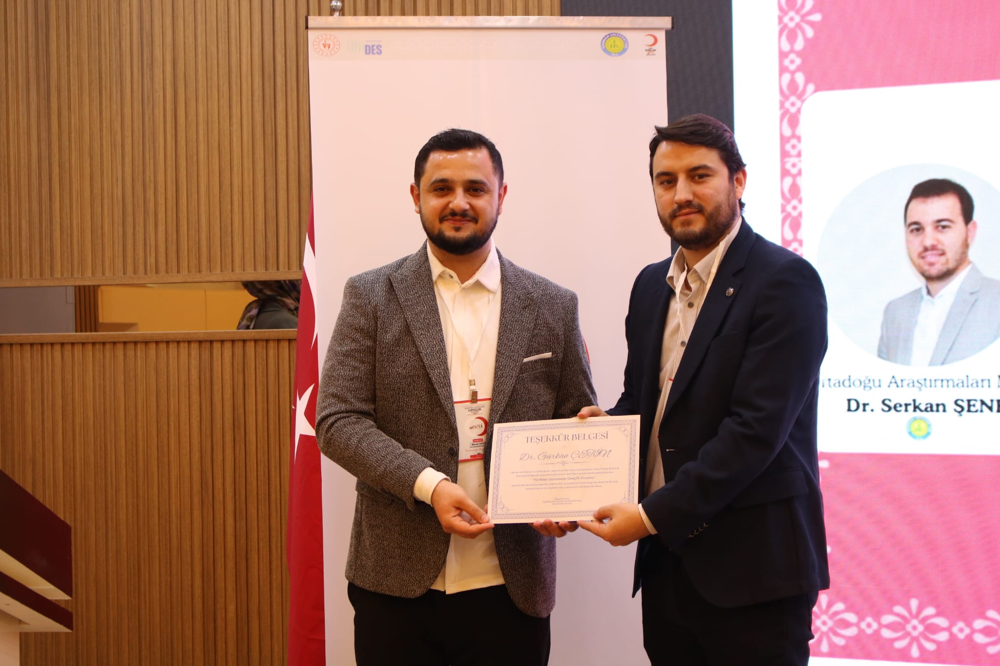 Müdürümüz Tarihten Günümüze Gençlik Forumuna Katıldı